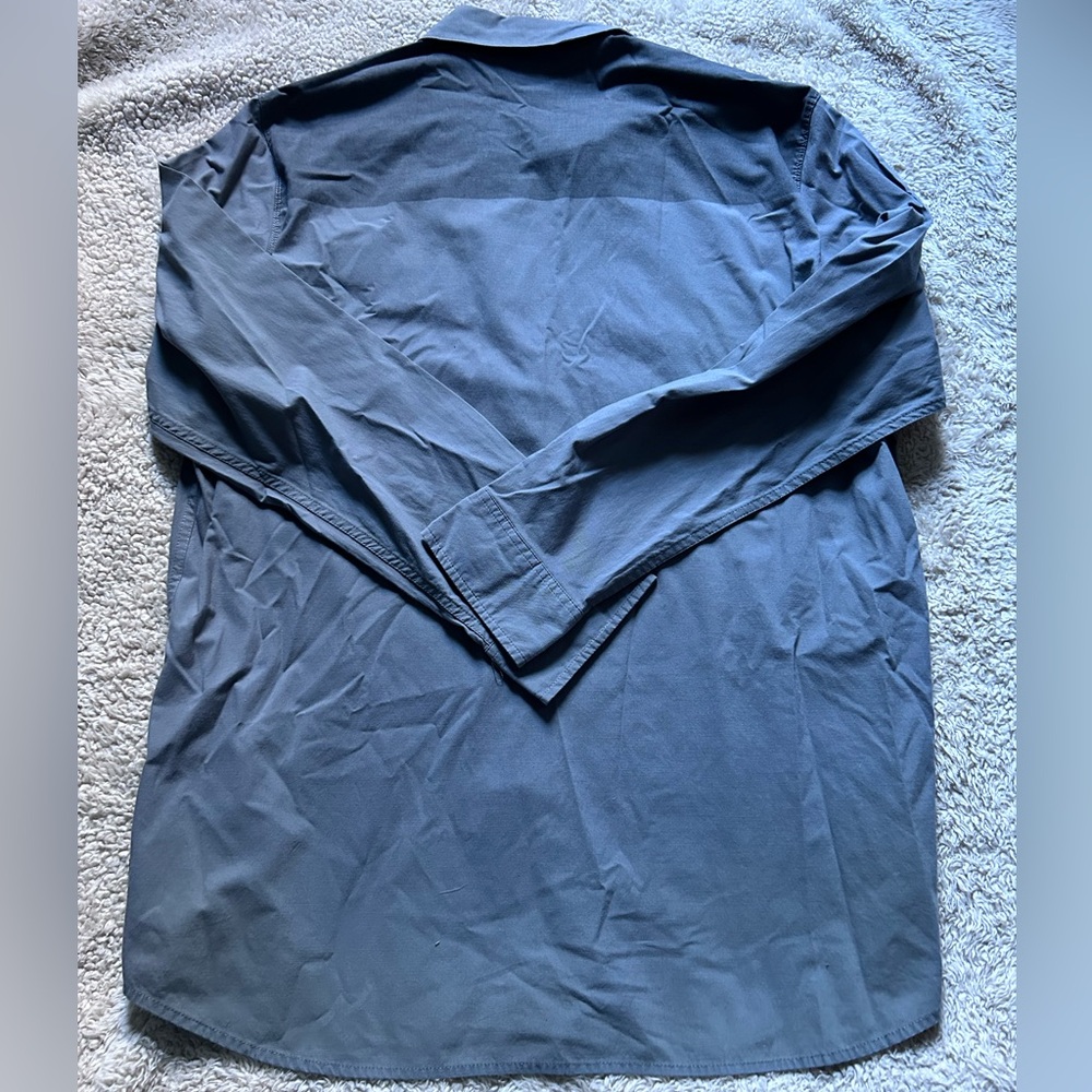 Men's Grey Button-Up Shirt - Picture 3 of 3